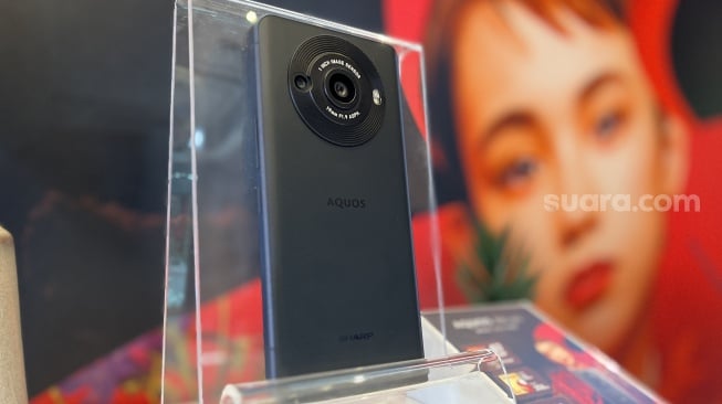 Taraf Kamera Sharp AQUOS R8s Pro Diakui