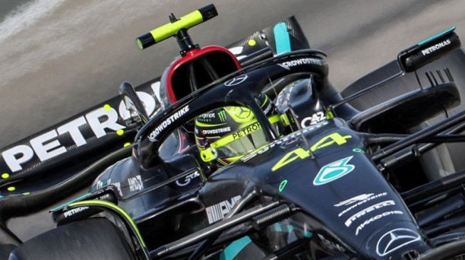Lewis Hamilton Sebut Mercedes Pasang Target Lebih Tinggi untuk Formula 1 2024