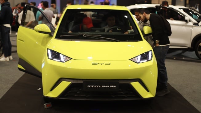 BYD Kembali Kalahkan Tesla sebagai Produsen Mobil Listrik Terbesar Global