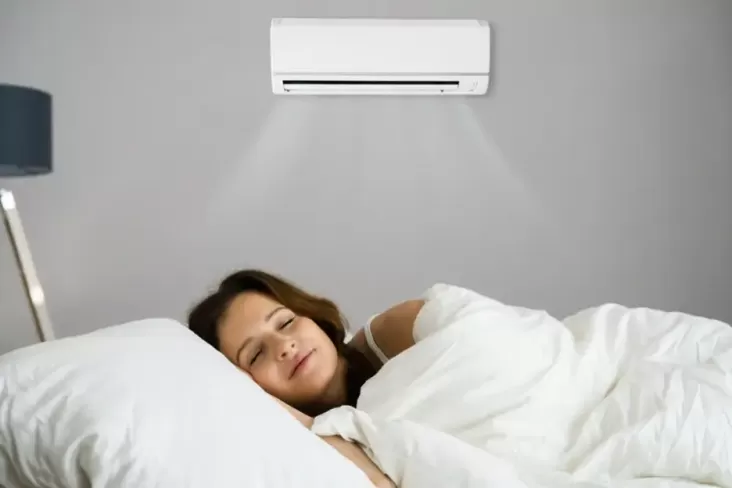 6 Efek Samping Tidur Pakai AC, Waspada Nyeri Sendi juga Asma